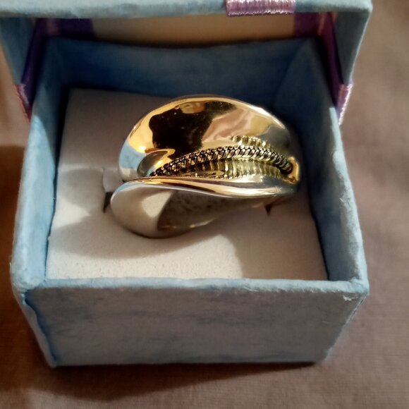 Hagit Gorali Israel 925 Silver Ring with "Floating" Hematite Stones, size 6 - Picture 1 of 3